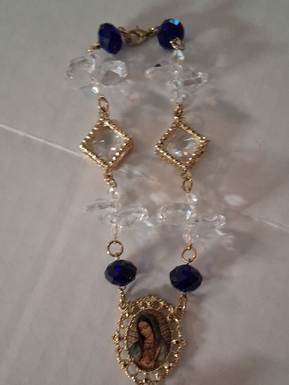 Gold-Tone Clear /Navy Bead Rosary Auto /Travel with Virgin Mary (C) - Picture 6 of 7